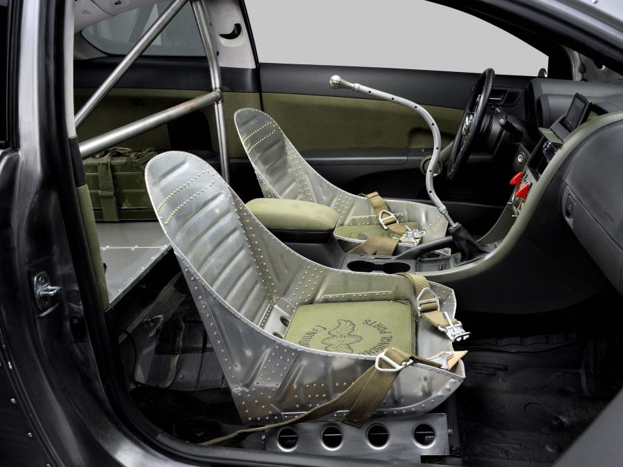Интерьер Scion tC by Eddie Hahm 2008 года  (фото 4 из 7)